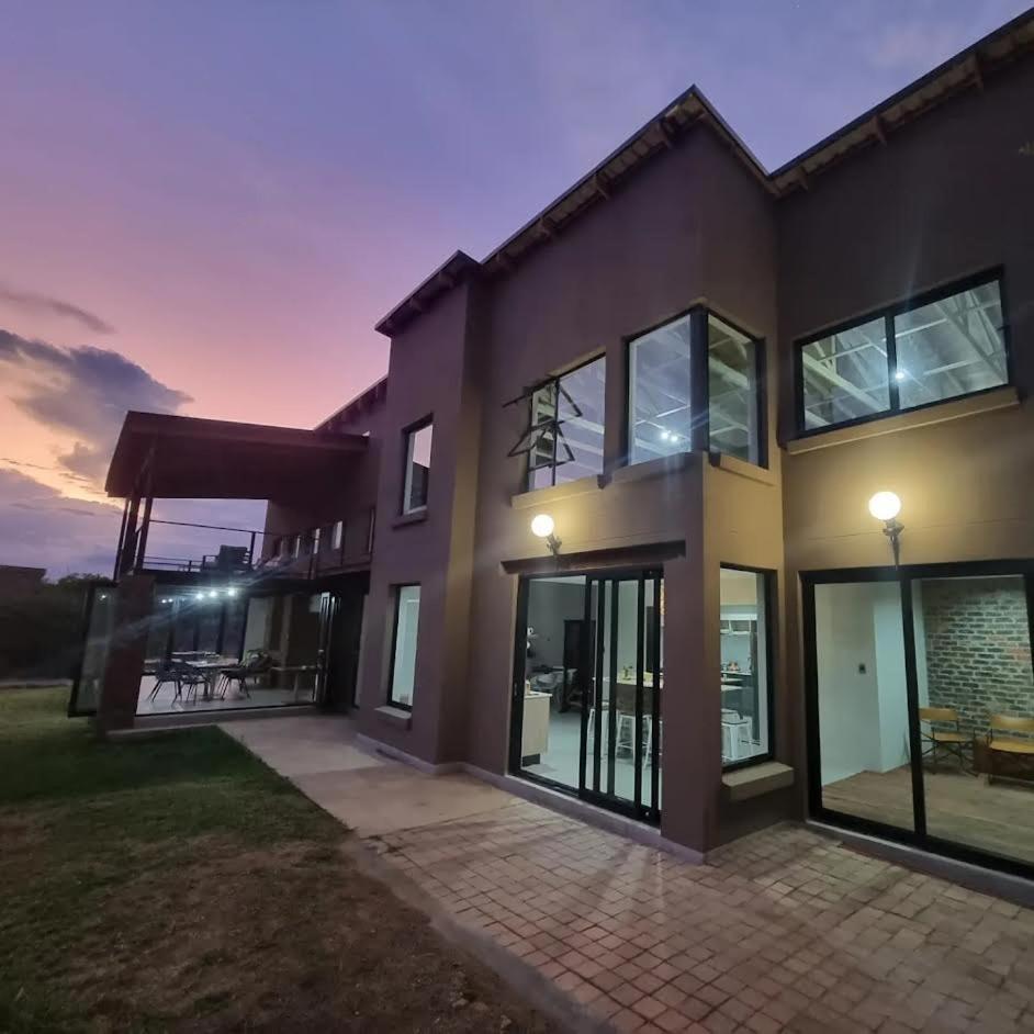 Pilanesberg Private Lodge מראה חיצוני תמונה